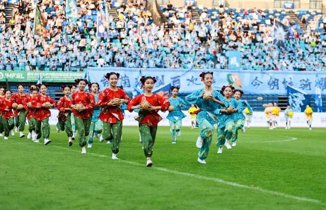呼和浩特队3:2逆转阿拉善队 收获本赛季“蒙超”联赛首胜